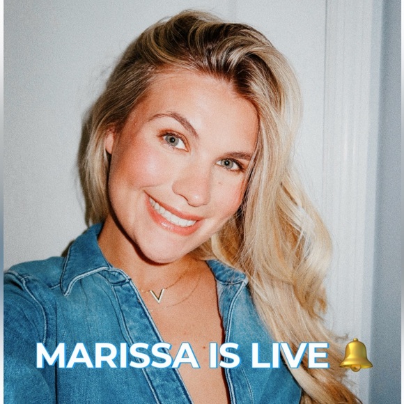 🔔MARISSA IS LIVE! New arrivals & Low Starts!!! Buyers givey!!! - Picture 2 of 6